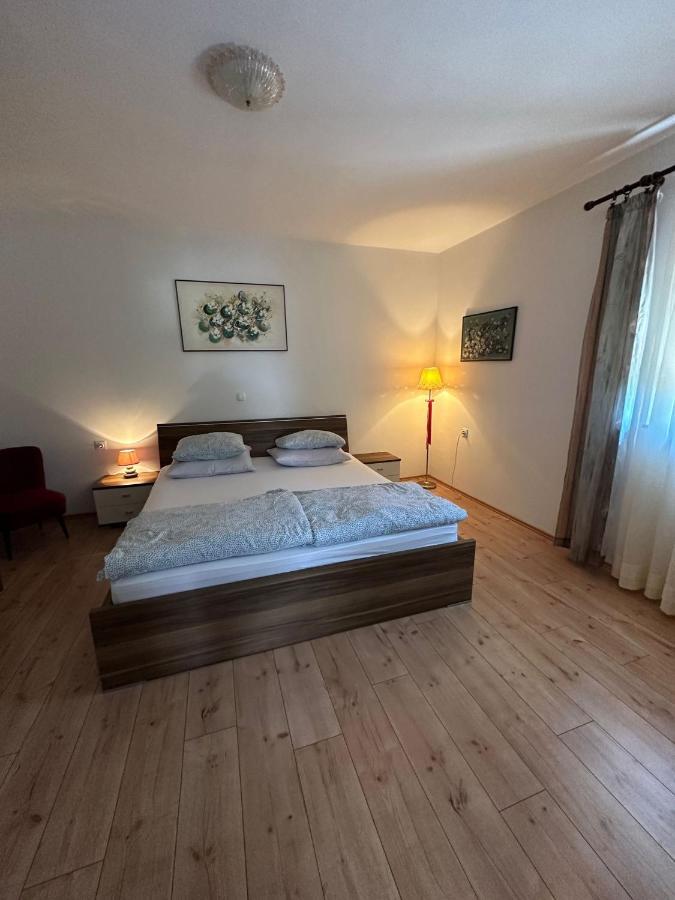 Apartment Suzana *